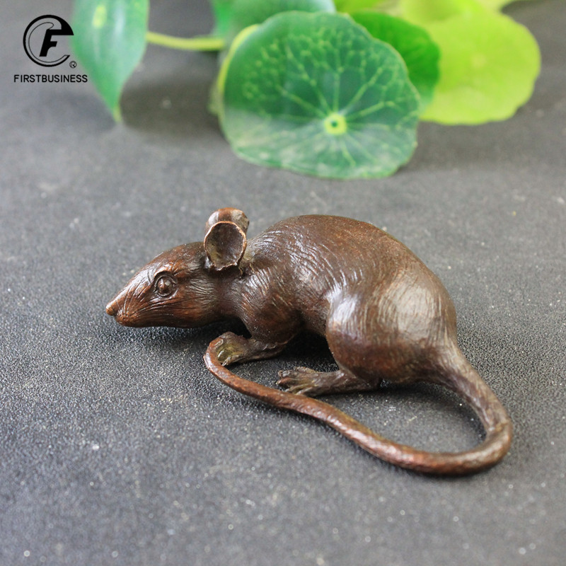 Figurine di topo grande ratto  - Aquarium Fish Names recensione e prezzo