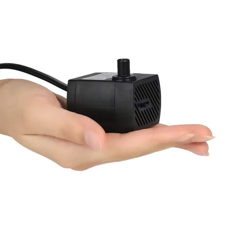 Pompa d'Acqua Sommergibile USB - Aquarium Fish Care recensione e prezzo